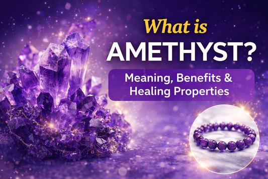 Amethyst crystal cluster with text “What is Amethyst?” showing meaning, benefits and healing properties, with a purple amethyst bracelet for chakra and meditation.